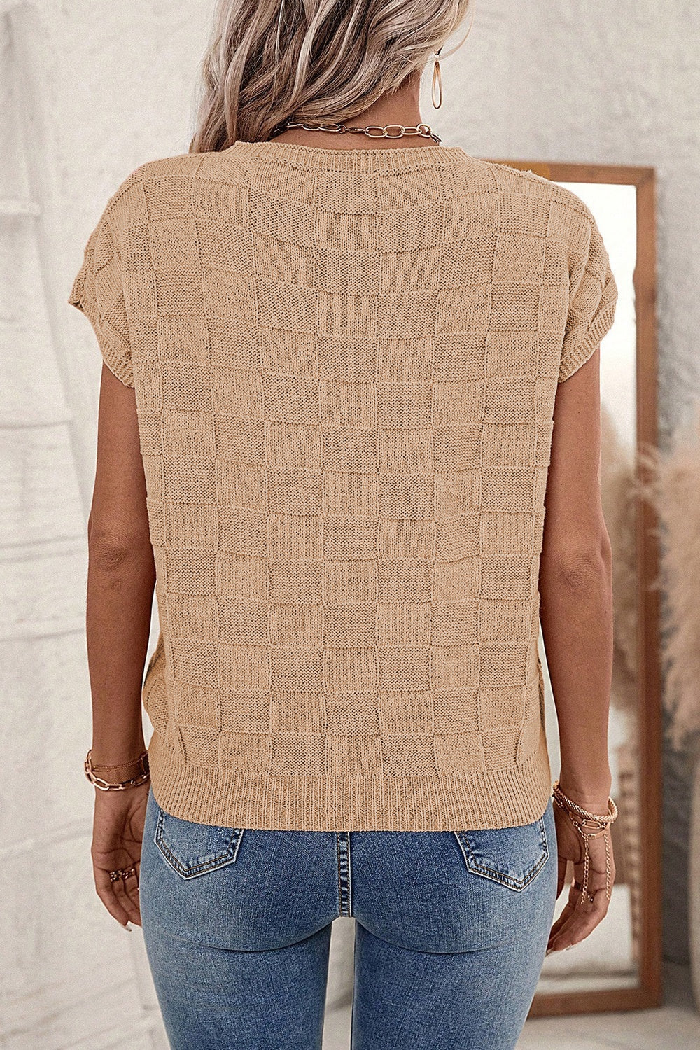 Pocketed Checkered Round Neck Knit Top